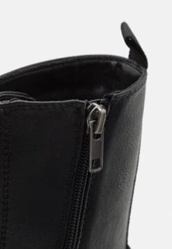 Pier One Veterboots - Black -Pier One Mannenmode Winkel 039c123f8b4b4151b8d0bff251574ade