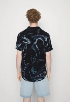 Pier One Marble Resort Unisex - Overhemd - Black -Pier One Mannenmode Winkel 0420f424c95e4678b3f6a5d999b41298