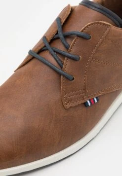 Pier One Sportieve Veterschoenen - Cognac/White -Pier One Mannenmode Winkel 0c2e6eb37336427d88e64335d52c7be6