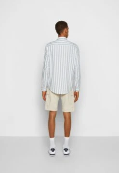 Pier One Overhemd -Light Blue/White 5 Pier One Overhemd -Light Blue/White -Pier One Mannenmode Winkel 11e4d79f744648cc9aef0b3334080fcb