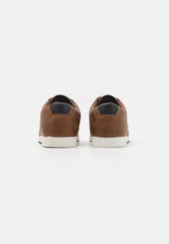 Pier One Sportieve Veterschoenen - Cognac/White -Pier One Mannenmode Winkel 14e702e638bf41ec8c6170966aa5de2f