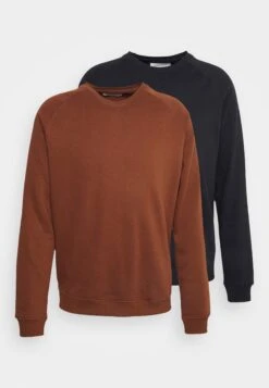 Pier One 2 Pack - Sweater - Light Brown/Black 6 Pier One 2 Pack - Sweater - Light Brown/Black -Pier One Mannenmode Winkel 20d5af7a1f2e420f88b4b487587cb91c
