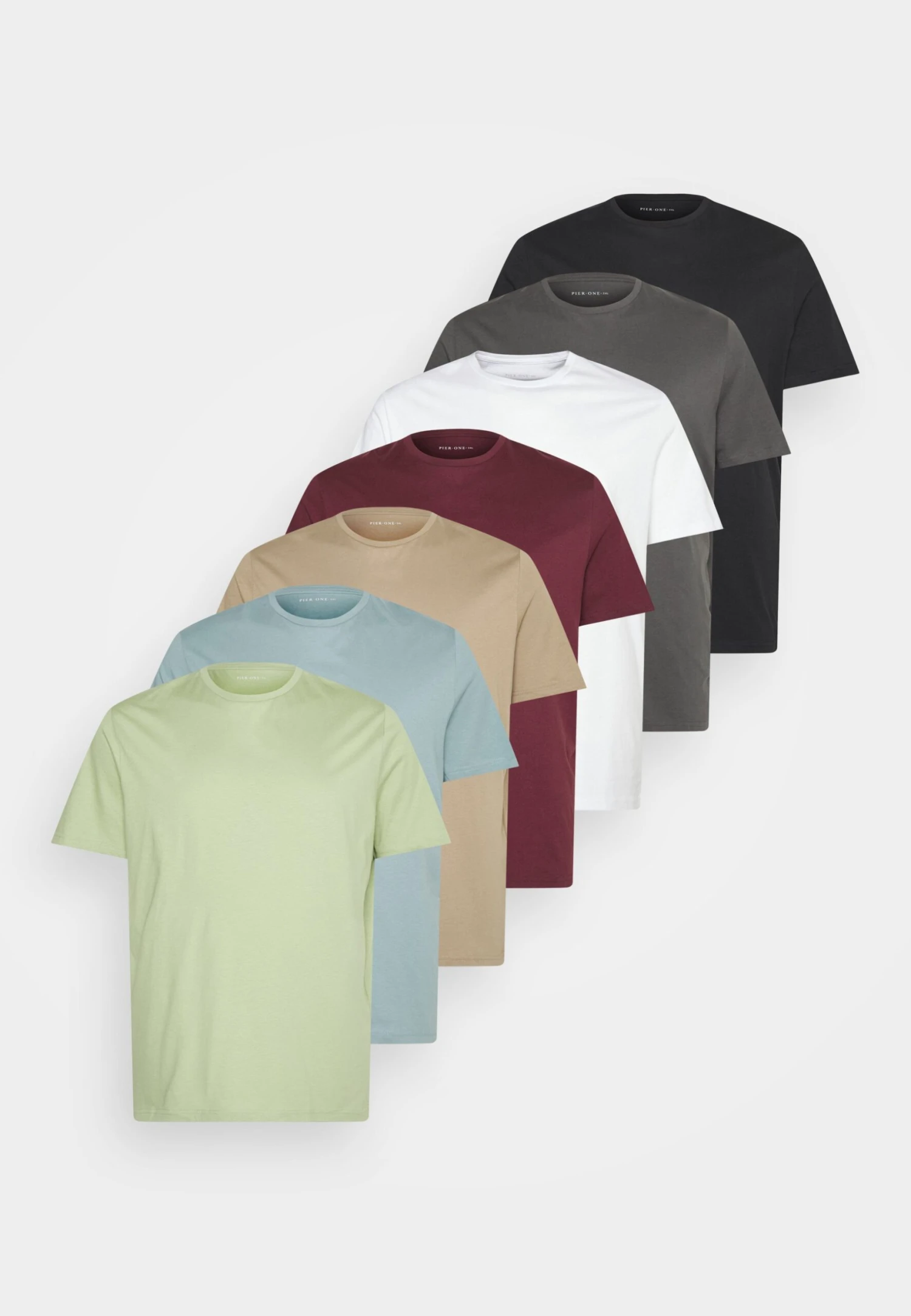 7 Pack - T-Shirt Basic - Black /Green /Bordeaux Pier One 7 Pack - T-Shirt Basic - Black /Green /Bordeaux -Pier One Mannenmode Winkel 21887bf1d6ec441db354ecf20efd812d scaled