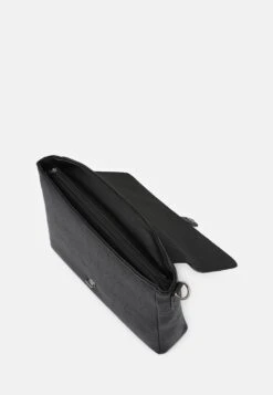 Pier One Aktetas - 802 - Black 4 Pier One Aktetas - 802 - Black -Pier One Mannenmode Winkel 34245e0c16c84a0caa16492be5d4e473