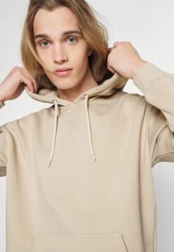 Pier One 2 Pack - Hoodie - Black/ Beige -Pier One Mannenmode Winkel 38d560e2e414425eba2a9e3bc3bb8f03