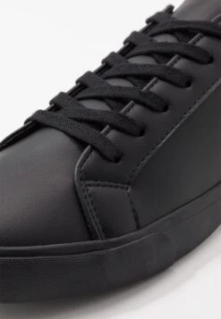 Pier One Unisex - Sneakers Laag - Black -Pier One Mannenmode Winkel 4b9fcbc04e2a4ee3a96fa0f2fefe6cba