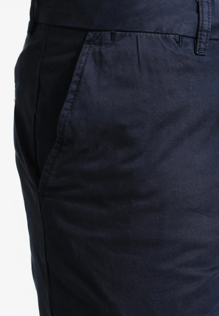 Shorts - Navy Pier One Shorts - Navy -Pier One Mannenmode Winkel 4d79b32831544894bd8862799c160315