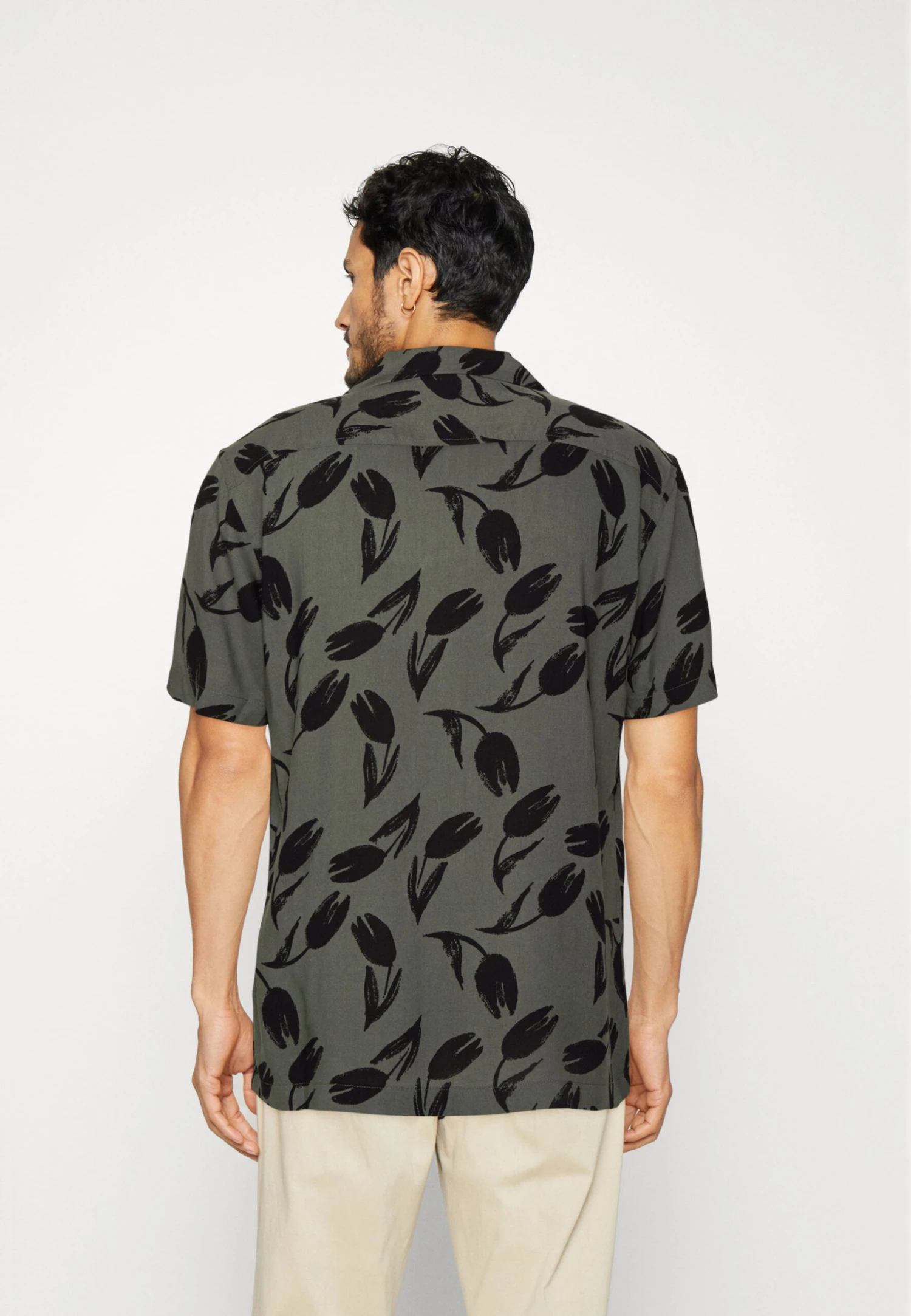 Overhemd - Olive Pier One Overhemd - Olive -Pier One Mannenmode Winkel 68c7981784494892831c6026d613ed1e scaled