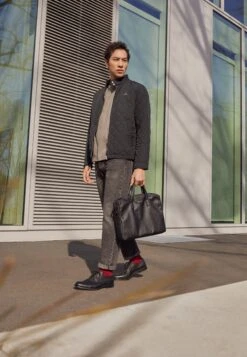 Pier One Leather - Veterschoenen - Black -Pier One Mannenmode Winkel 6c614df4222a4f3185b9d5cc4267bfb8