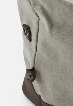 Pier One Unisex - Reistas - Grey 5 Pier One Unisex - Reistas - Grey -Pier One Mannenmode Winkel 6fa7c56bd7a241beadc9861c482d7855