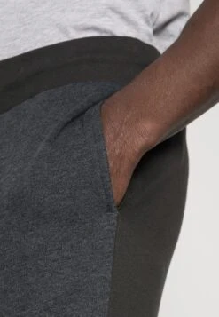 Pier One Trainingsbroek - Dark Grey -Pier One Mannenmode Winkel 7330a65cce2c4272b5ca30f392b2c466