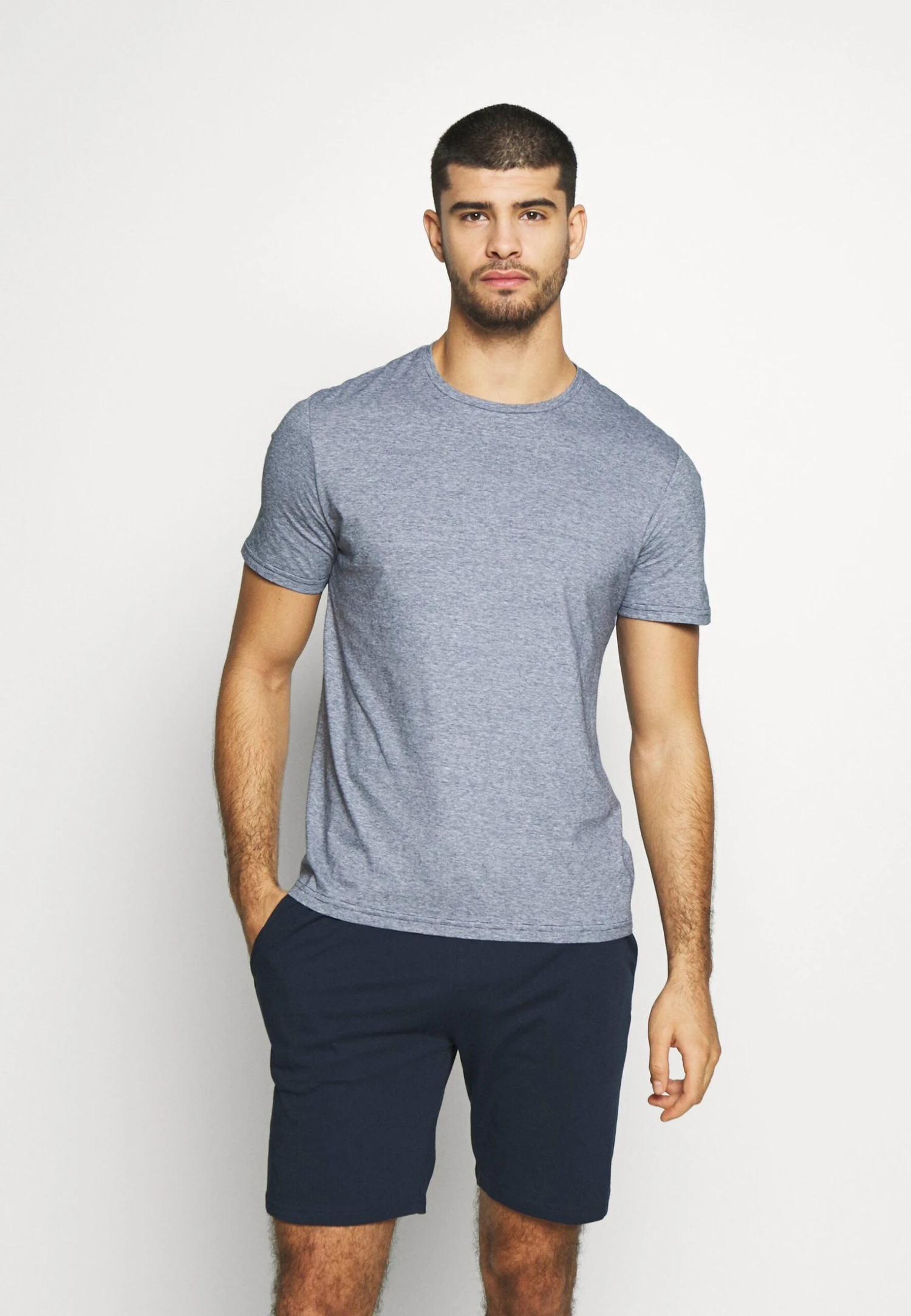 Pyjama - Dark Blue Pier One Pyjama - Dark Blue -Pier One Mannenmode Winkel 74fabcaa8a83419eaee322c8574c4554 scaled