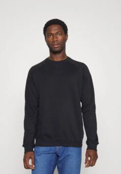 Pier One 2 Pack - Sweater - Light Brown/Black 5 Pier One 2 Pack - Sweater - Light Brown/Black -Pier One Mannenmode Winkel 7f2d446a0c1b48c39b7c608784b55708