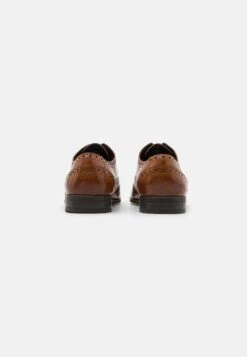 Pier One Leather - Veterschoenen - Cognac -Pier One Mannenmode Winkel 987fb857b7e844fdb945f4f9679d3ad0