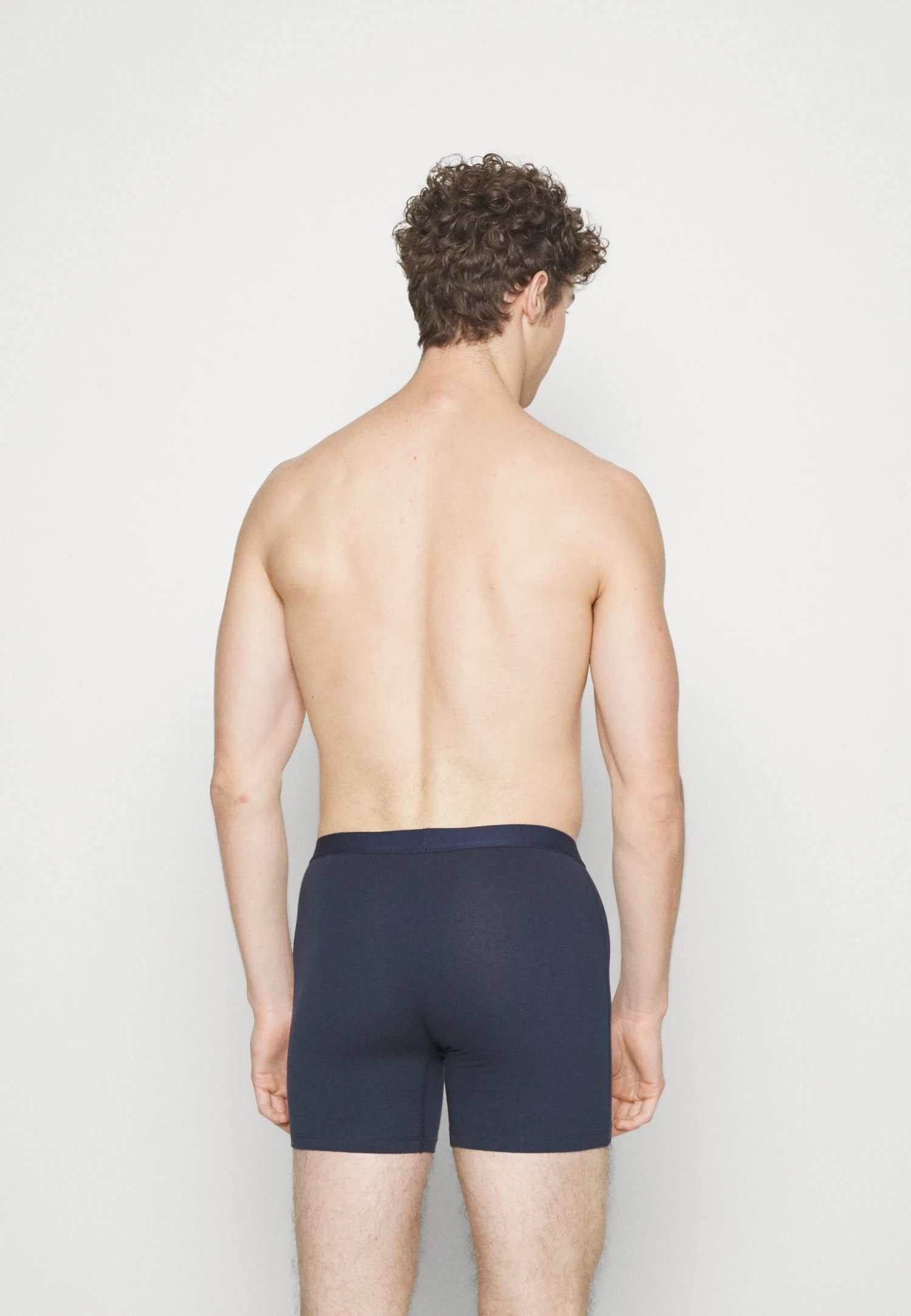 Onderbroeken - Dark Blue Pier One Onderbroeken - Dark Blue -Pier One Mannenmode Winkel 9d67af05964c4396b534b5a1d6b3294e scaled