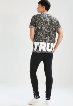 Pier One Biker Jogger - Trainingsbroek - Black -Pier One Mannenmode Winkel 9e1fd48a4e81410d808b9d9d17a80062