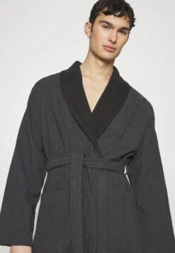 Pier One Shawl Towel Bathrobe - Badjas - Dark Grey 5 Pier One Shawl Towel Bathrobe - Badjas - Dark Grey -Pier One Mannenmode Winkel aedd72cbd7d04b83bcef8a6c104e08f9