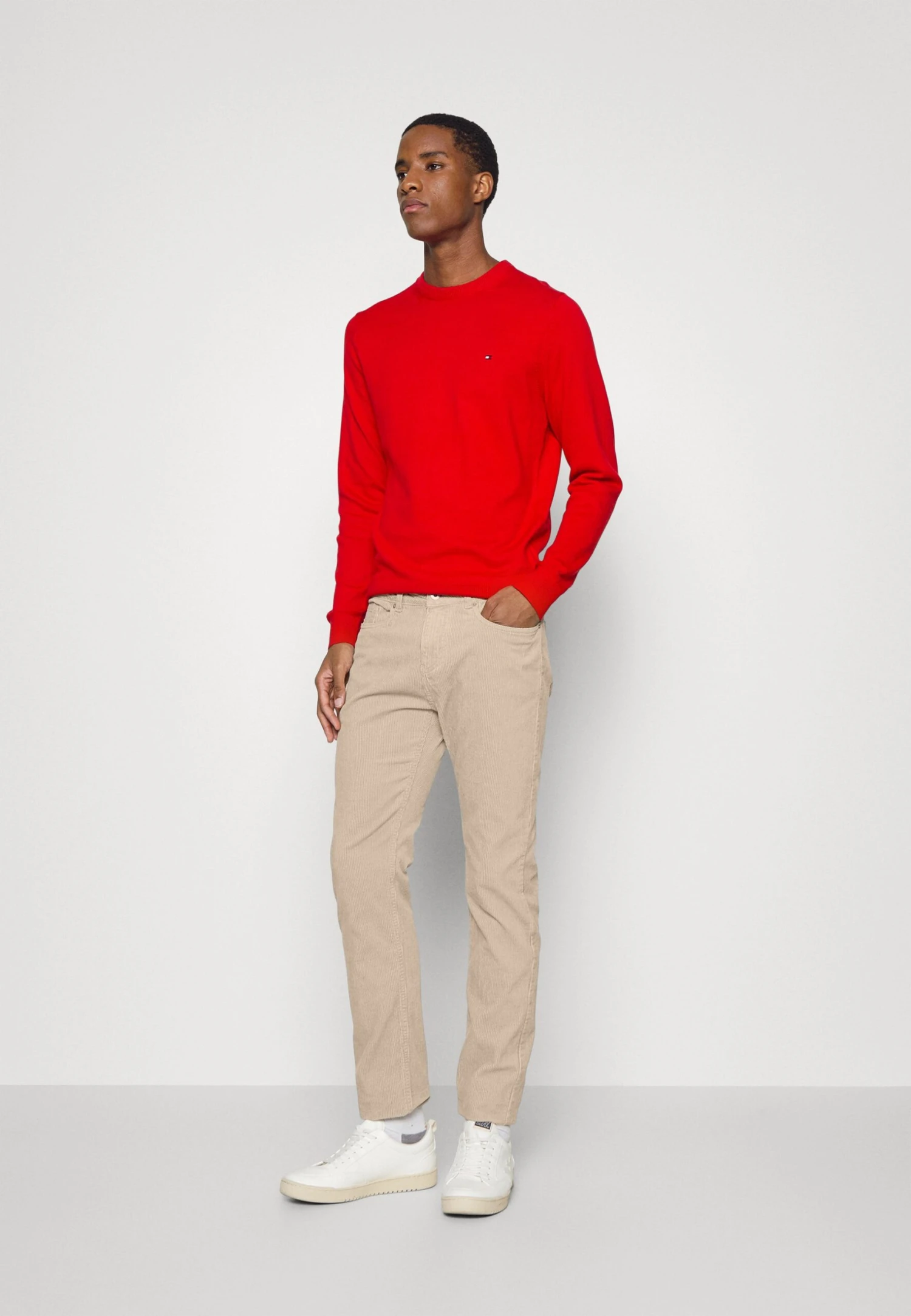 Corduroy - Broek - Tan Pier One Corduroy - Broek - Tan -Pier One Mannenmode Winkel b163bfa263b44e1fbb571c2ee0e199f9 scaled