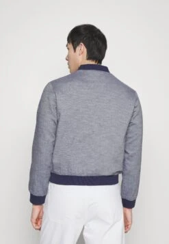 Pier One Bomberjacks - Dark Blue -Pier One Mannenmode Winkel b1943f9a2db34e26b563b2036d05ec83