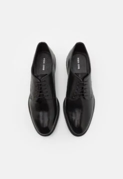Pier One Leather - Veterschoenen - Black -Pier One Mannenmode Winkel d329b480fd9647fcb02de0ad52e20a04
