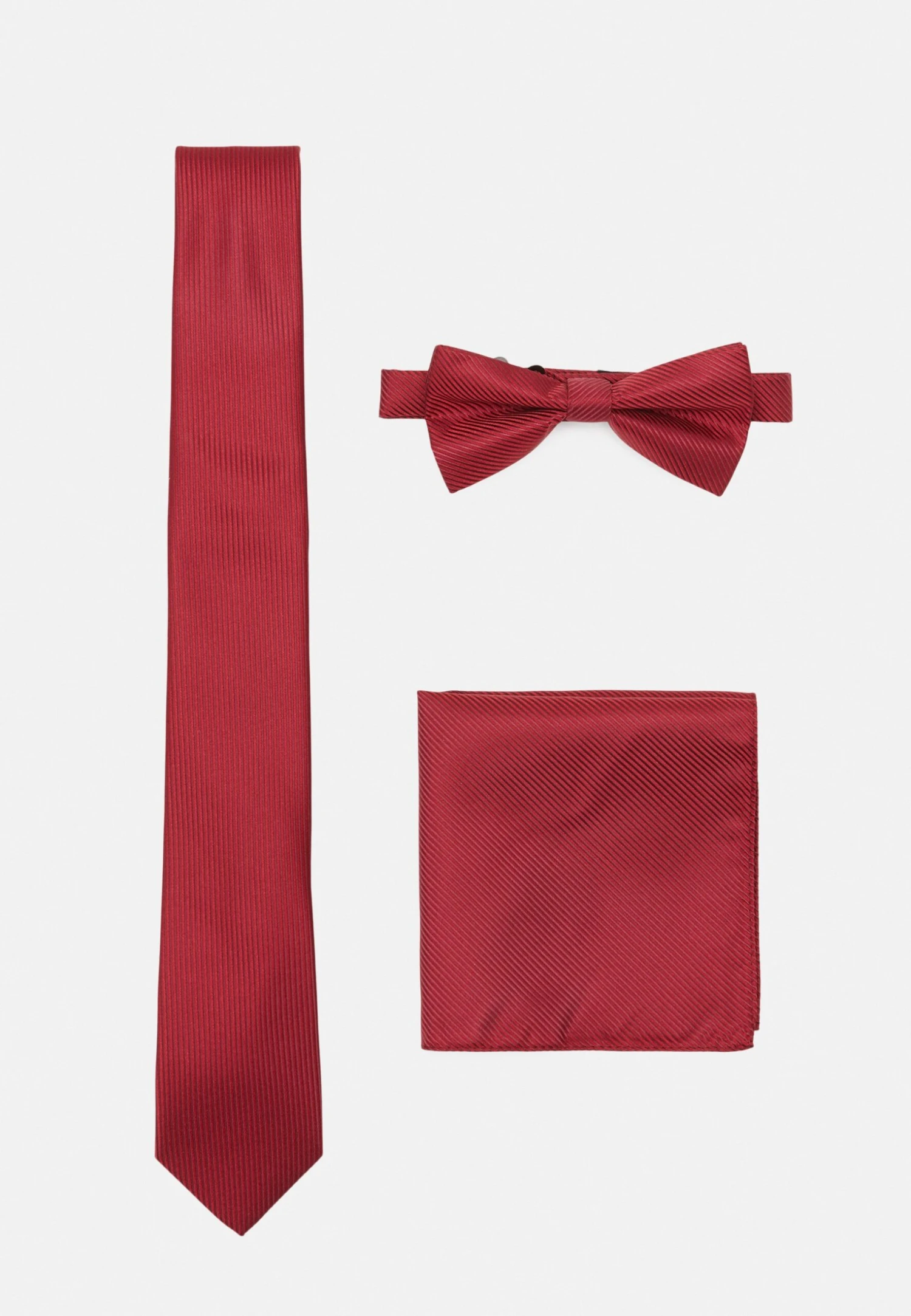 Set - Stropdas - Bordeaux Pier One Set - Stropdas - Bordeaux -Pier One Mannenmode Winkel db978efa84664ef4867b8ad365827f2d scaled