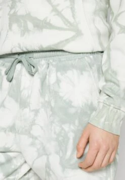 Pier One Shorts - Green -Pier One Mannenmode Winkel ddfcbbe17eeb496298c7947389116599