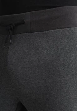 Pier One Trainingsbroek - Dark Grey -Pier One Mannenmode Winkel e1e35522afbd424296d37d965a7827c3