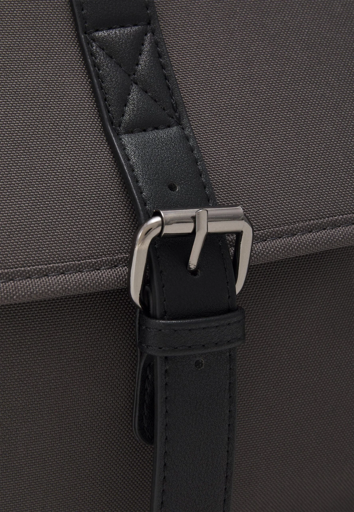 Schoudertas - Grey Pier One Schoudertas - Grey -Pier One Mannenmode Winkel e9121233f5ce4ad7aeae6b296962bc75 scaled