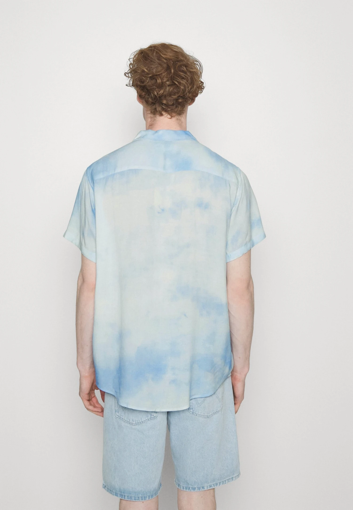 Overhemd - White/Light Blue Pier One Overhemd - White/Light Blue -Pier One Mannenmode Winkel e9e7b66d65d14f3fb6b5f78c0f8adf7e scaled