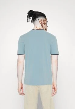 Pier One T-Shirt Basic - Light Blue -Pier One Mannenmode Winkel f2c65513478941998f26fc6238ab309f