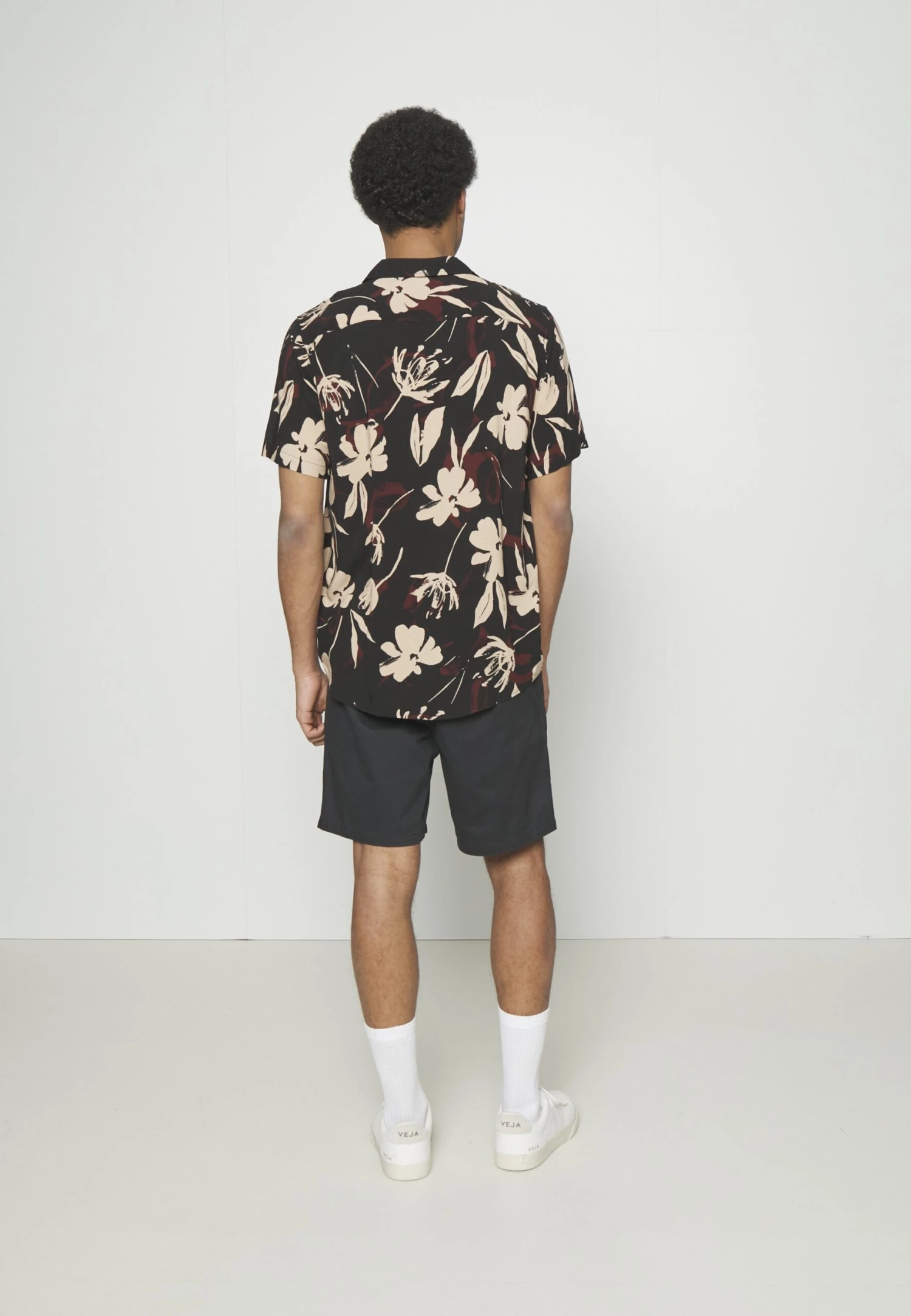 2 Pack - Shorts - Olive/Black Pier One 2 Pack - Shorts - Olive/Black -Pier One Mannenmode Winkel fd44b737848c4df581a8294c3b8851b1 scaled